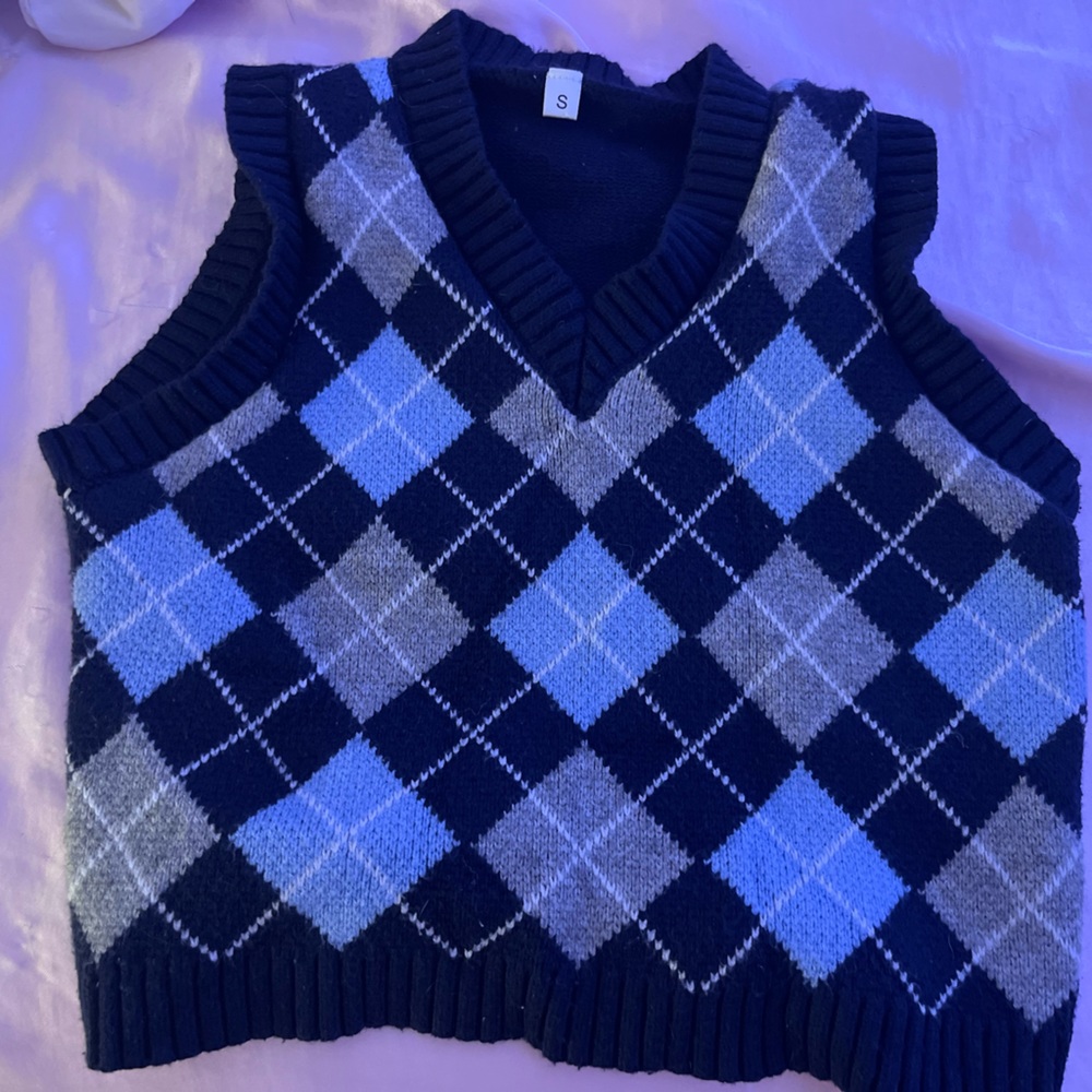 Blue-Grey Argyle Crop Vest